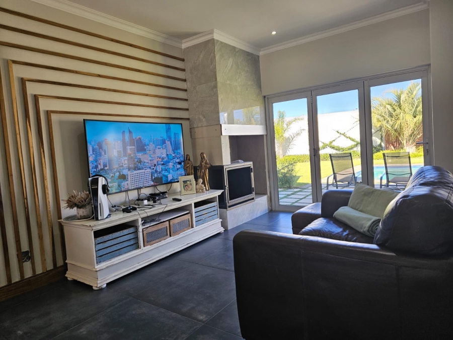 5 Bedroom Property for Sale in St Helena Free State